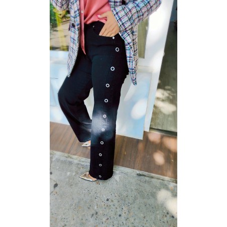 Pantalón Tachas